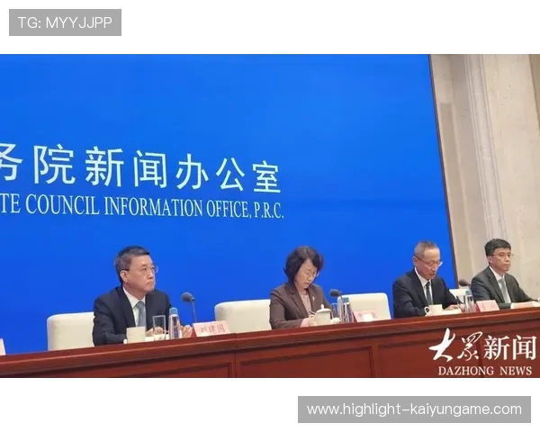 广电总局：天价片酬是“毒瘤”，违法失德人员要“刹车”